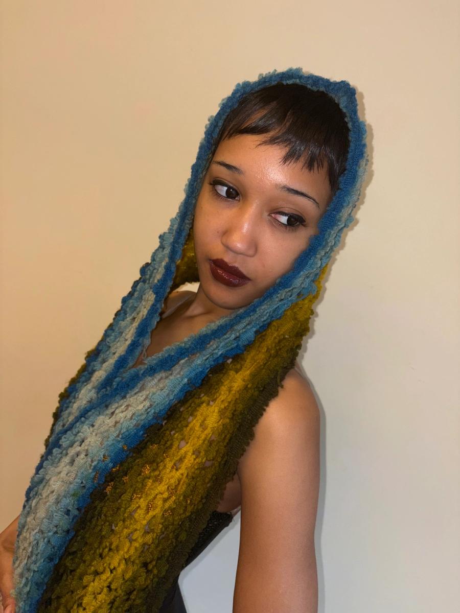 Victorian Blue Green Ombré Knit Scarf  product image