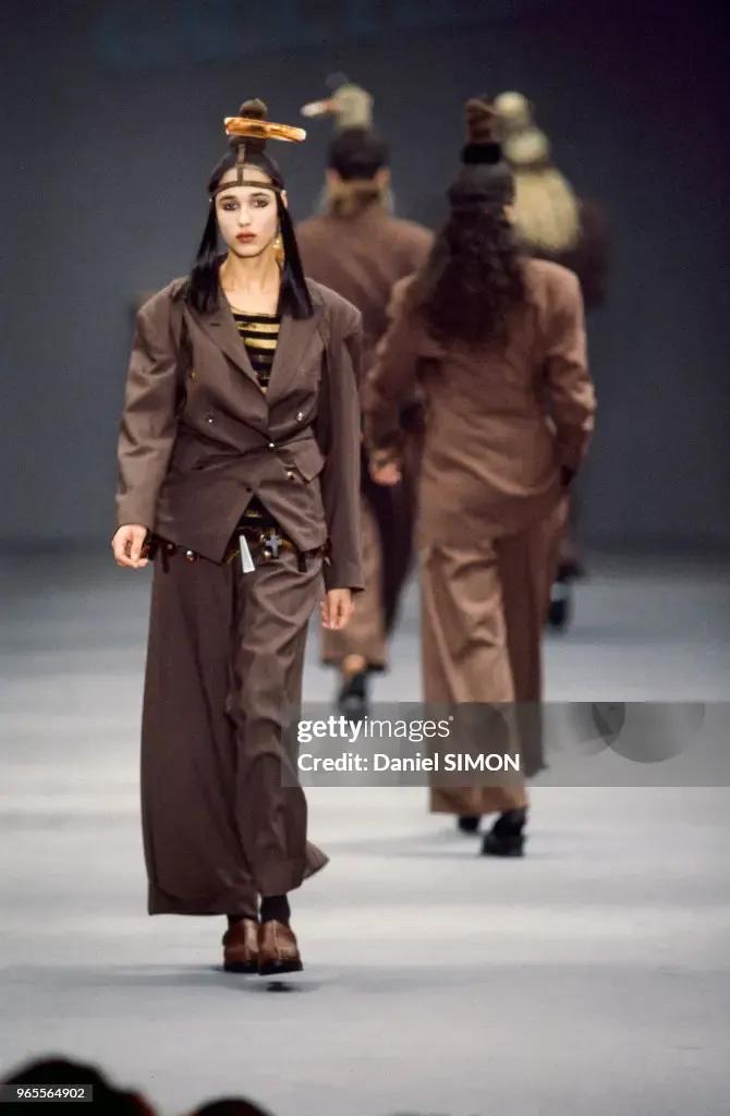 Gaultier Equator Charm Knit Shirt product image