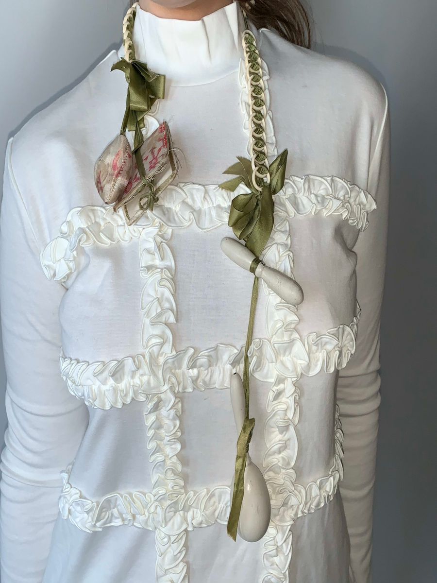 Antique Sewing and Darning Kit product image