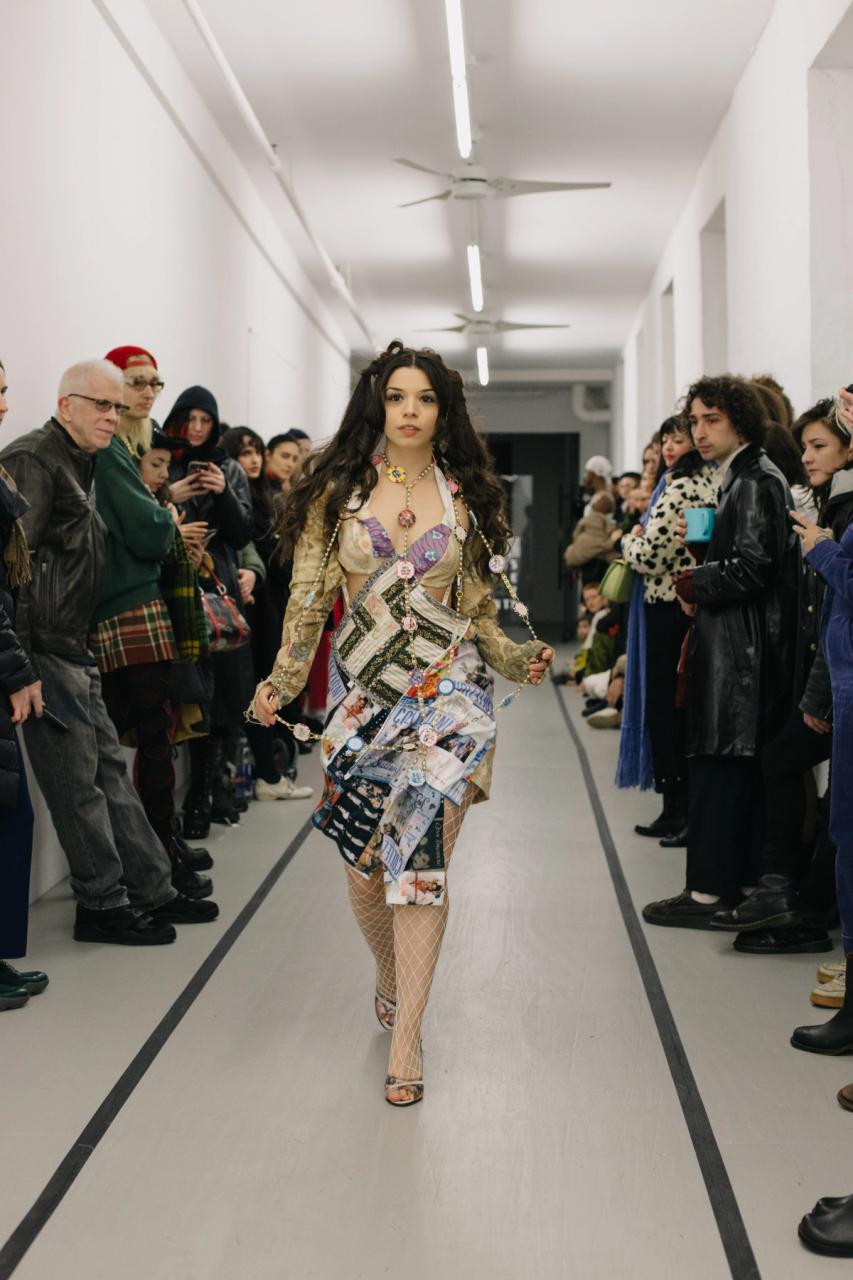 Collection 006 - SEZX look