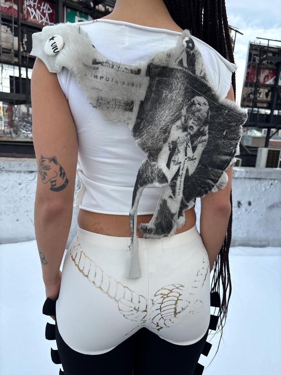 NANA Detachable Fur Tee 1 product image