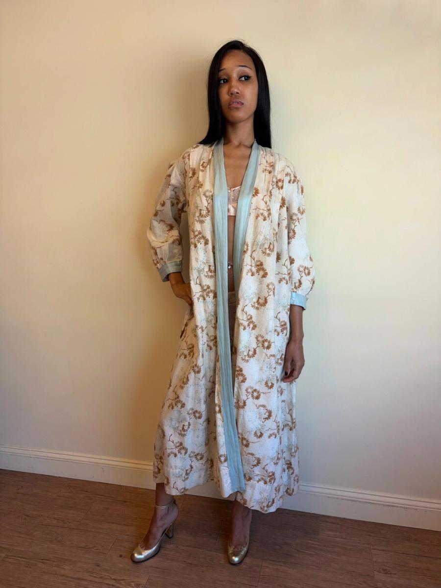 1890s or early 1900s Pastel Flannel Robe product image