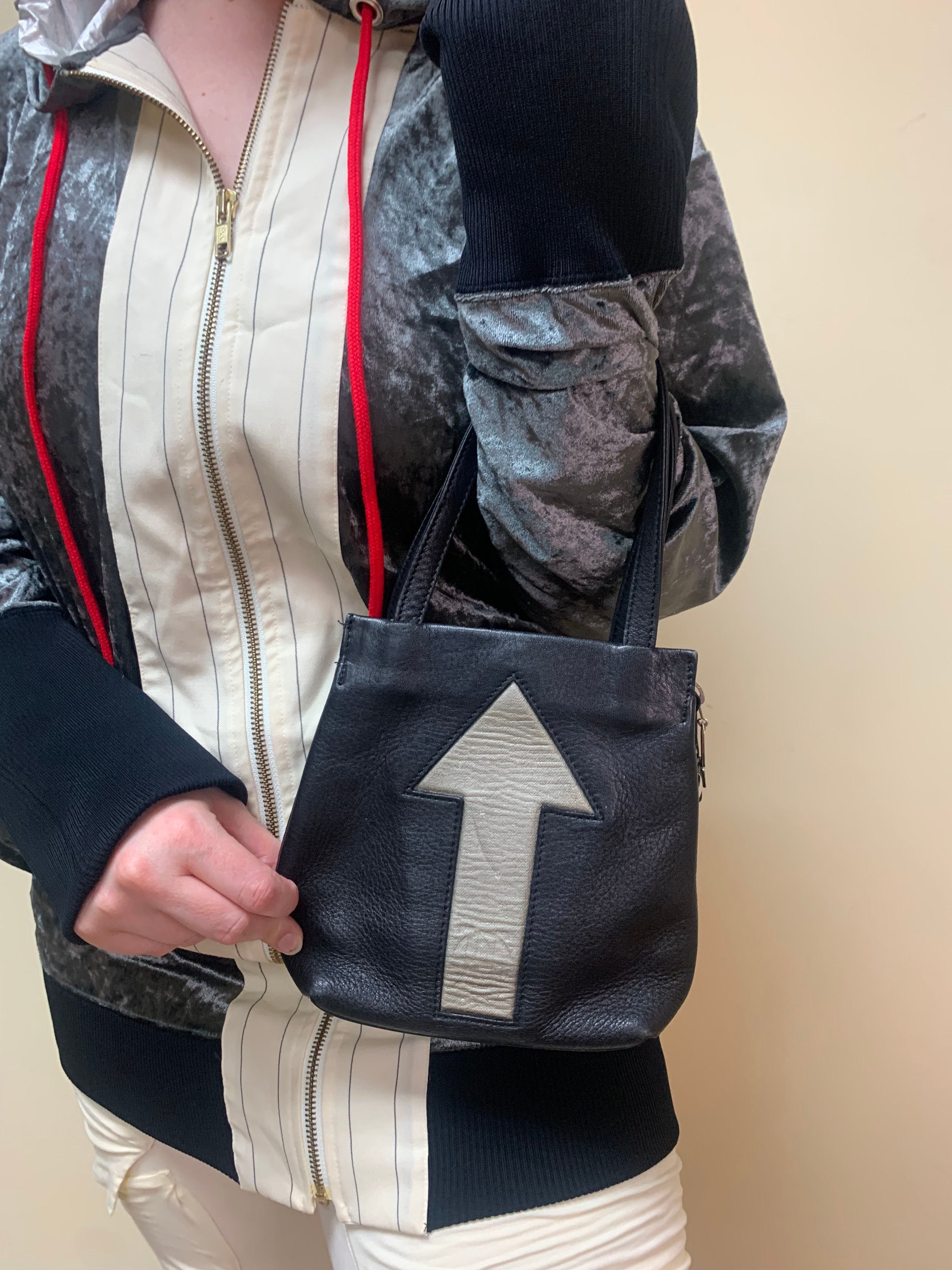 バッグ 90s jean paul gaultier leather post bag 90s jean paul gaultier leather post bag
