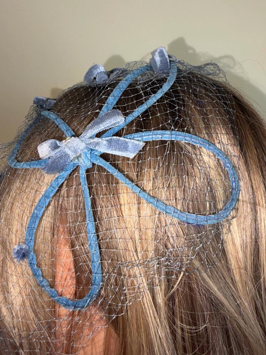 1950s Velvet Dot Net Headpiece product image