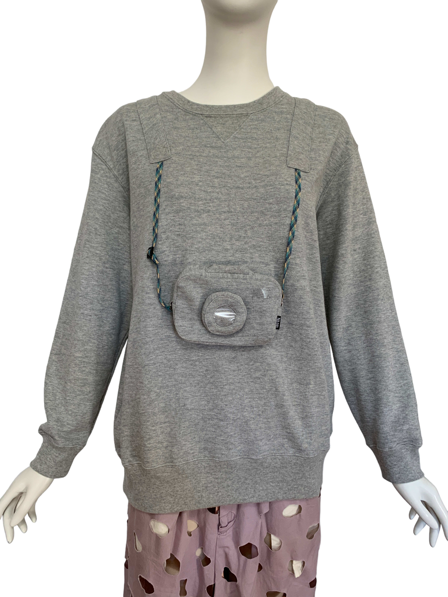 Né-net Dimensional Camera Sweatshirt product image