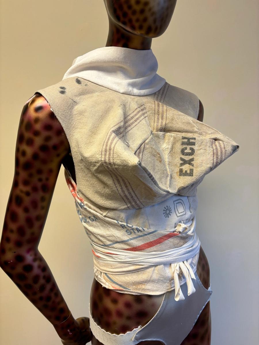 Feedsack Bullet Bra Wrapping Top - Calf product image