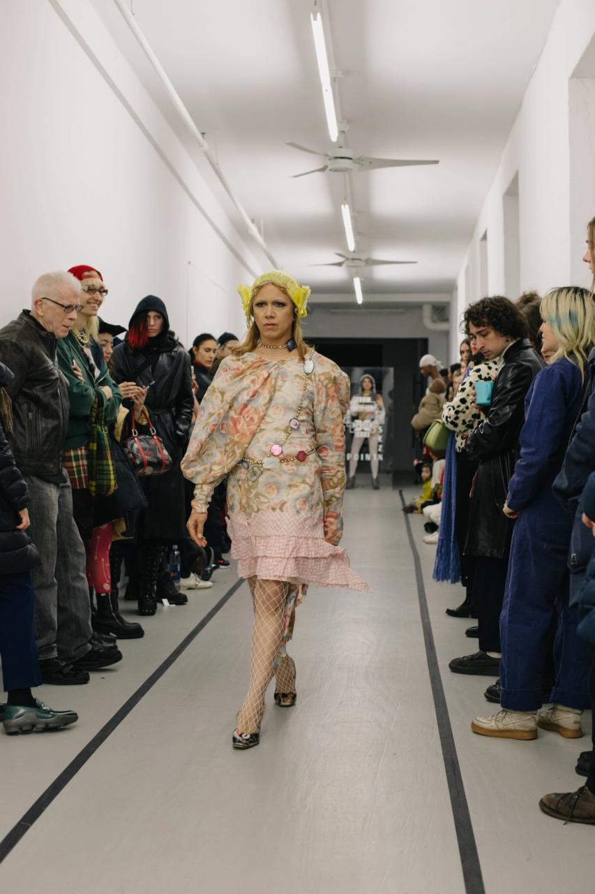 Collection 006 - SEZX look