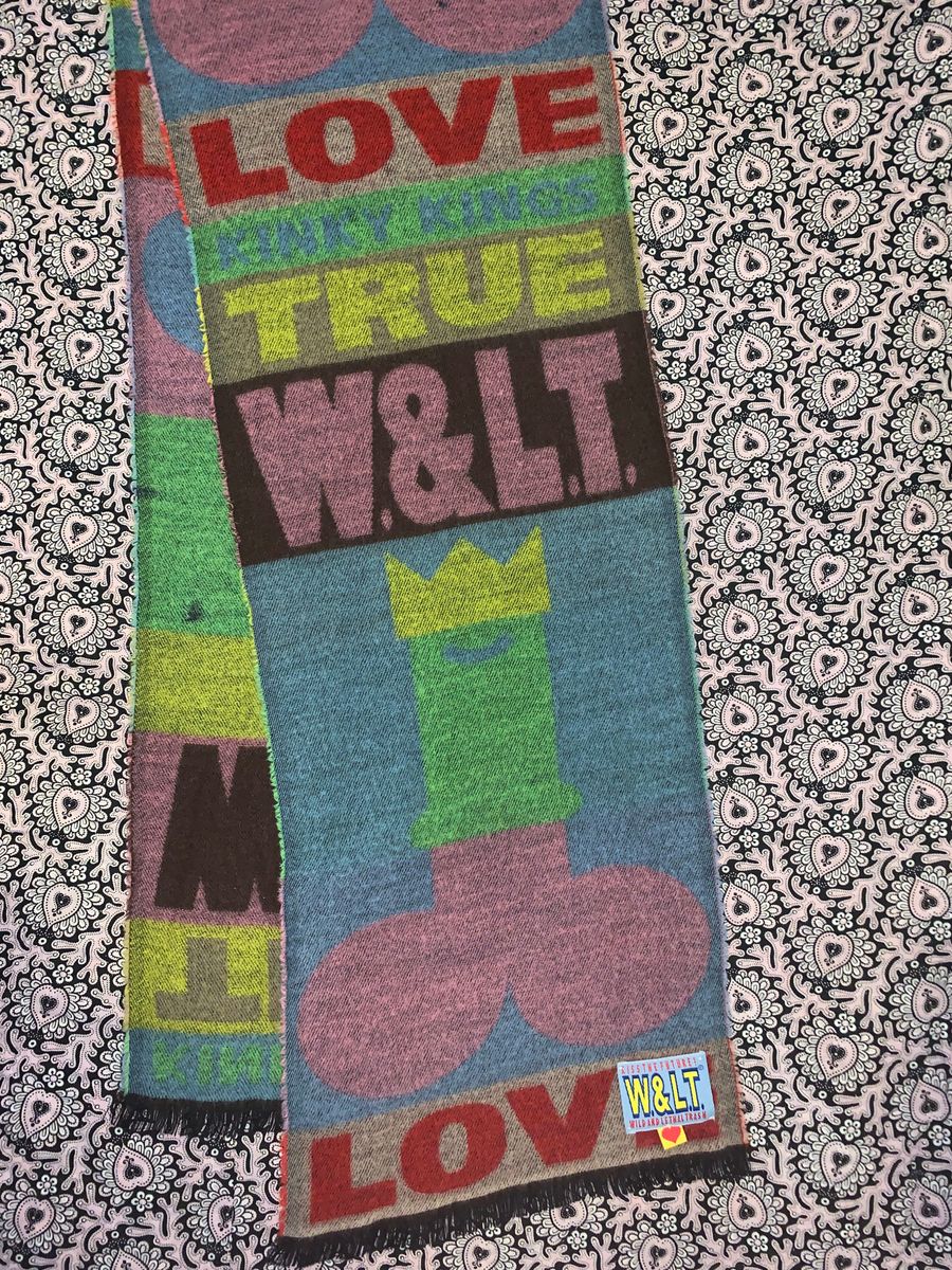 W< "True Love" Penis Scarf product image