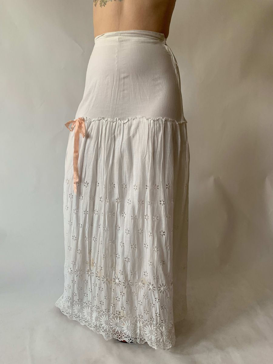 Rare c 1908 Eyelet Daisy Formal Tea Skirt product image