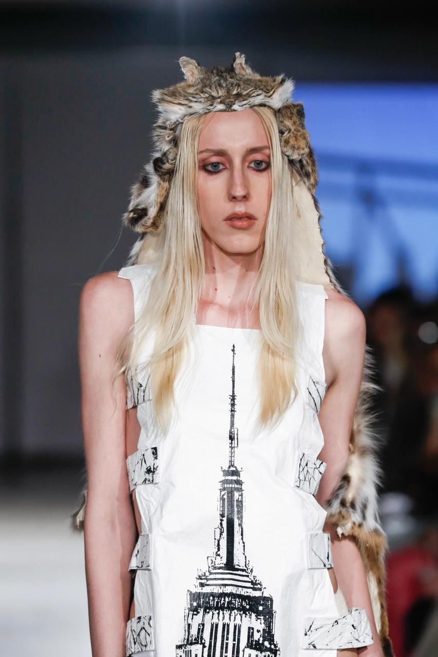 Collection 007 - ENFER look