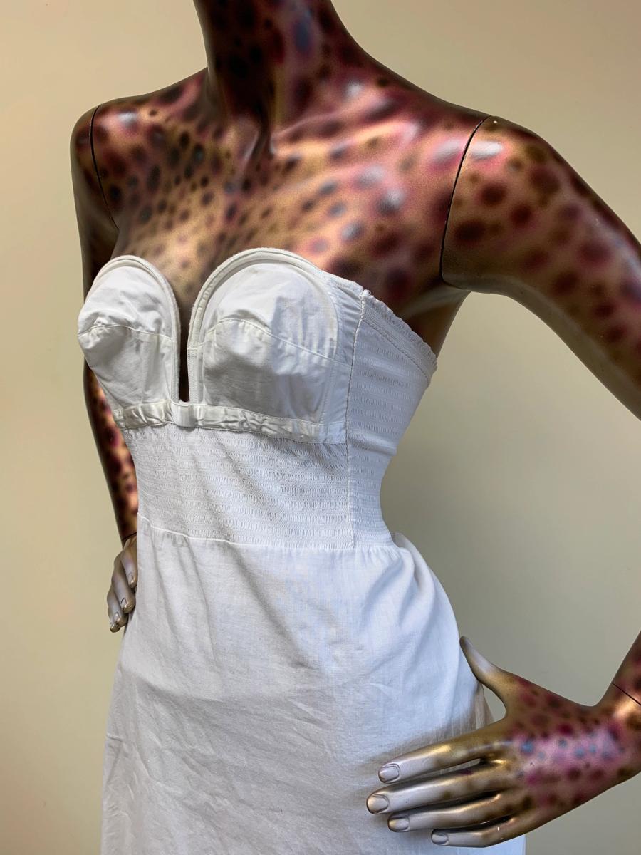 1940s 'Celebrity' Boned Slip product image
