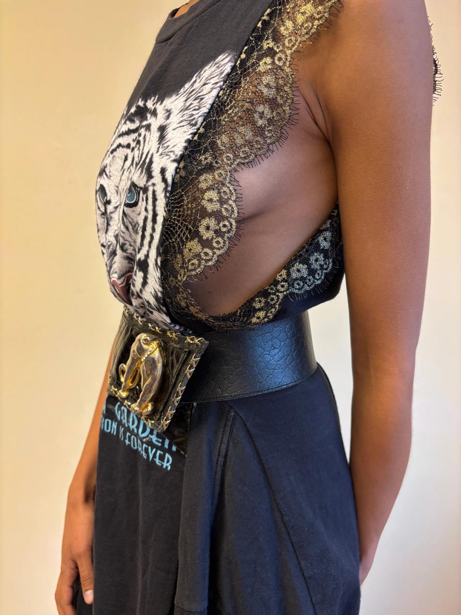 80s Jaguar Leather Belt product image