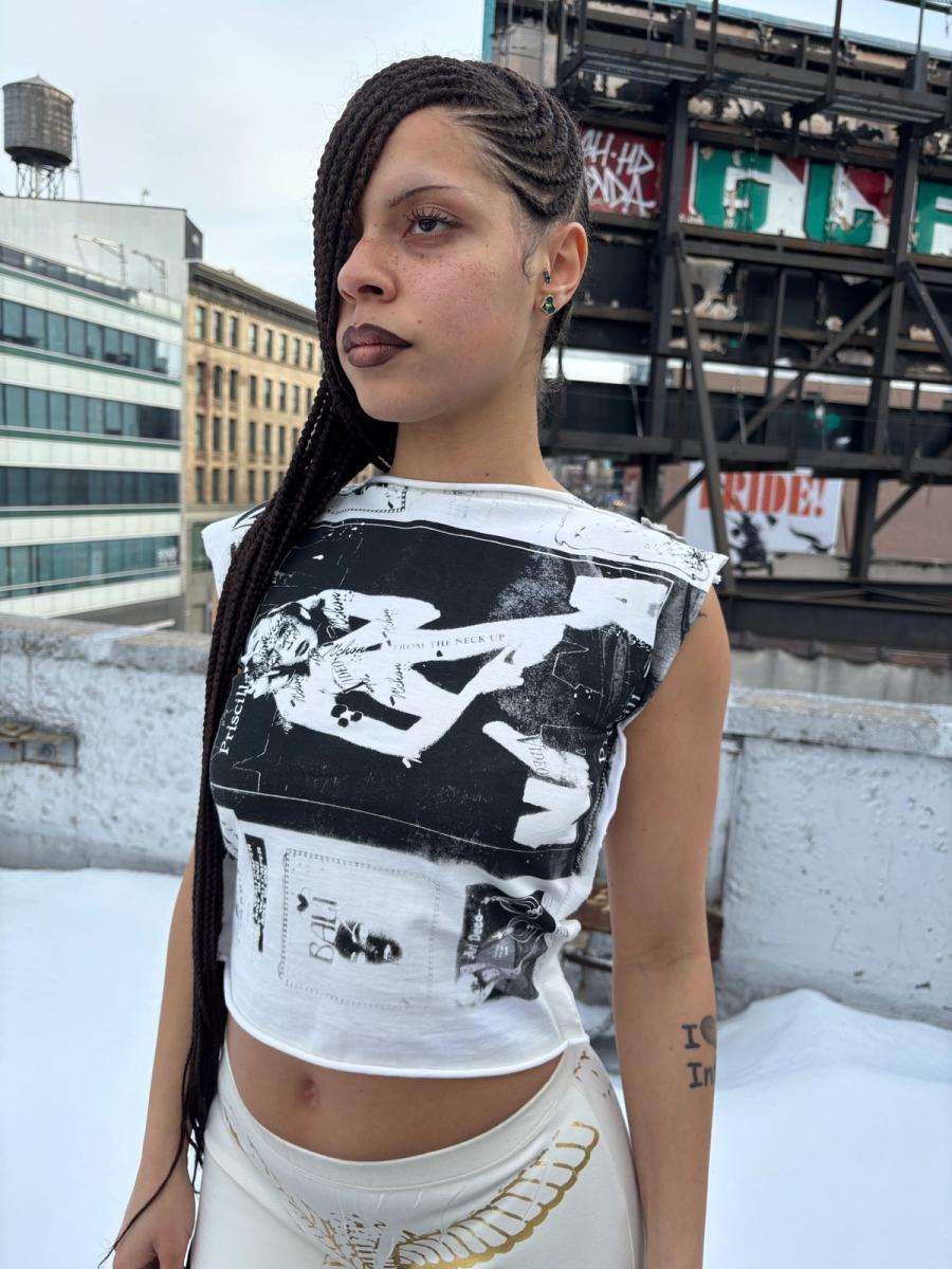 NANA Detachable Fur Tee 1  product image