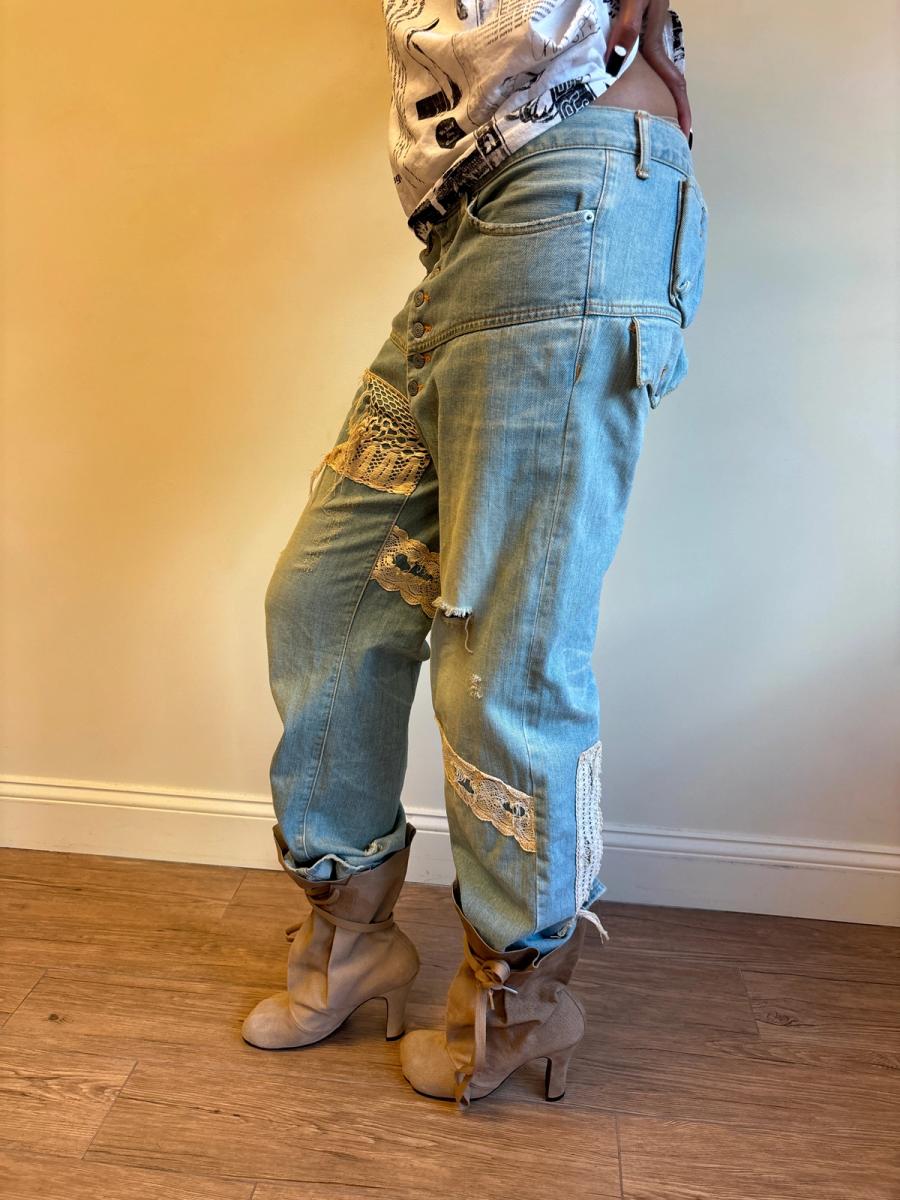 Sunao Kuwahara Lacey Distressed Denim Pants product image
