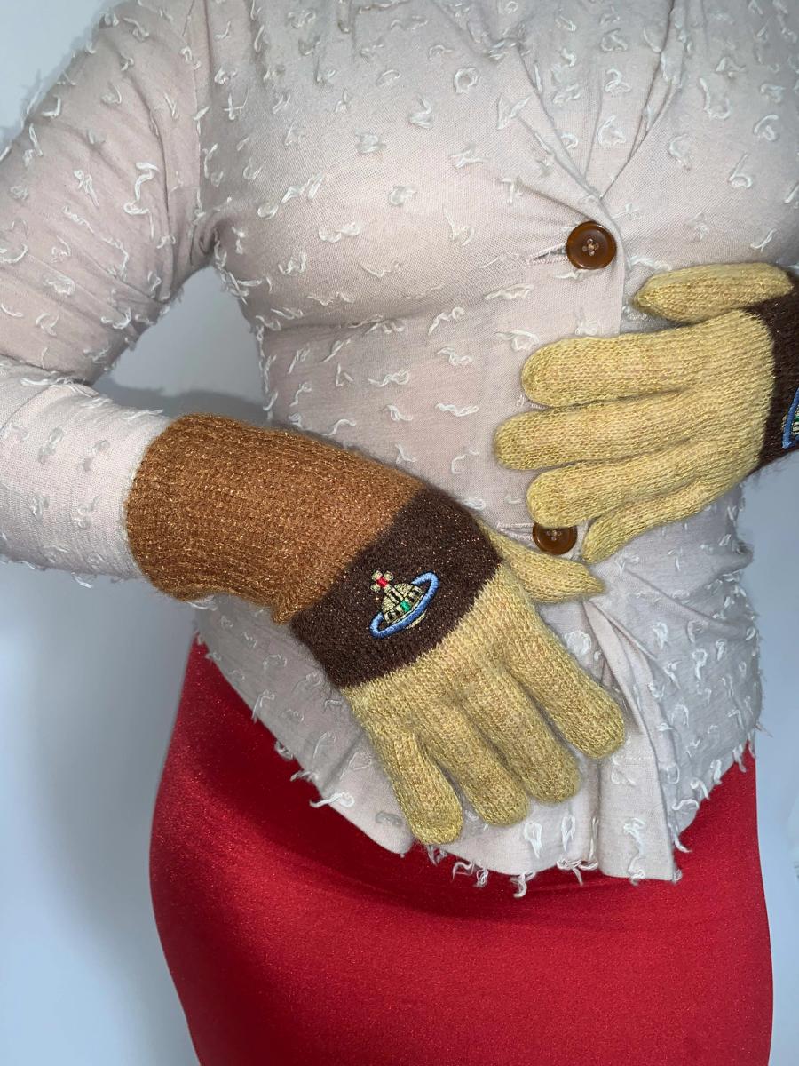 90s Vivienne Westwood Knit Orb Gloves product image