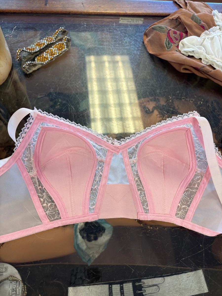 50s Pink Lace Cutout Bra product image