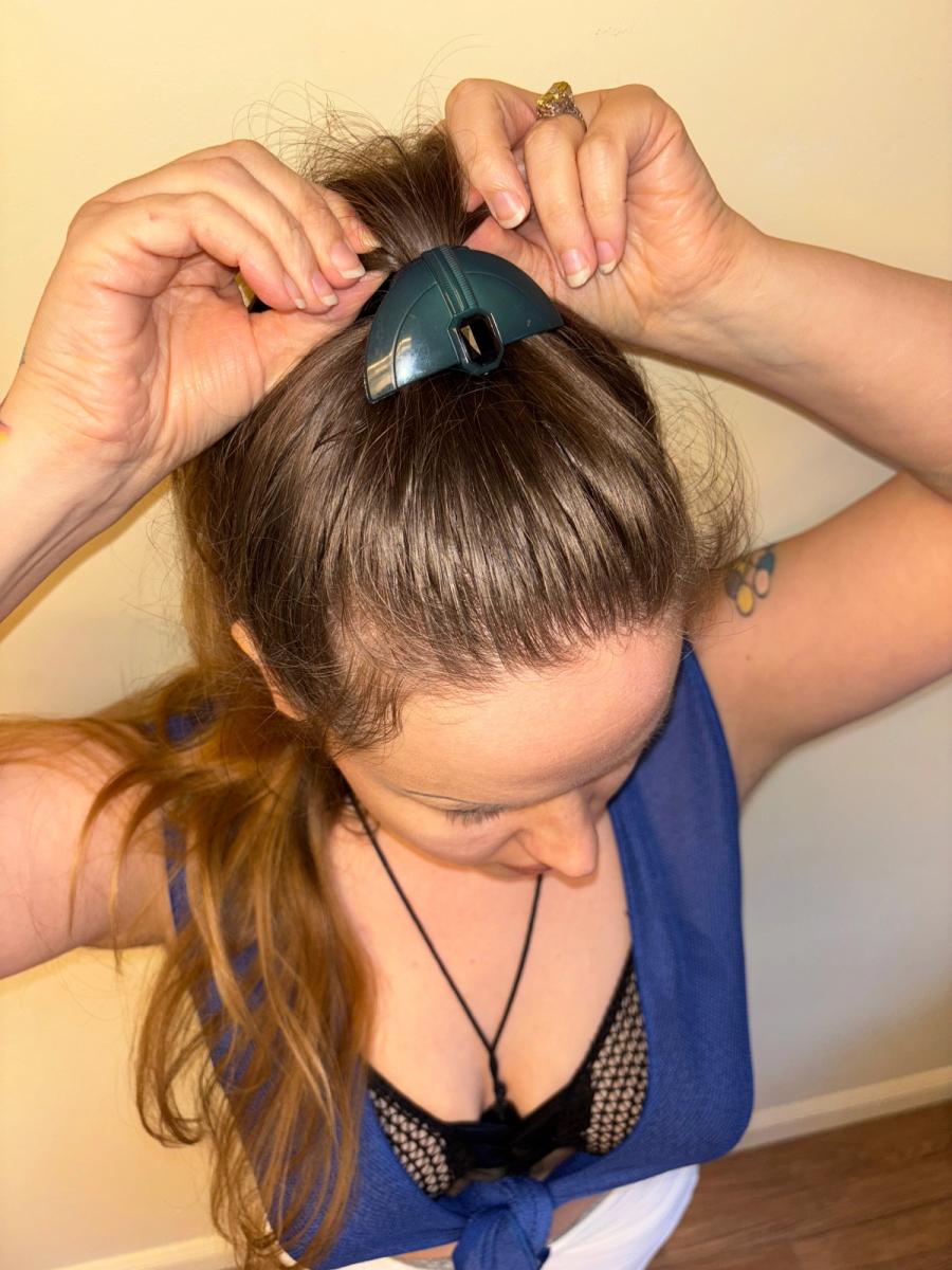 80s Art Deco Green Hair Clip product image