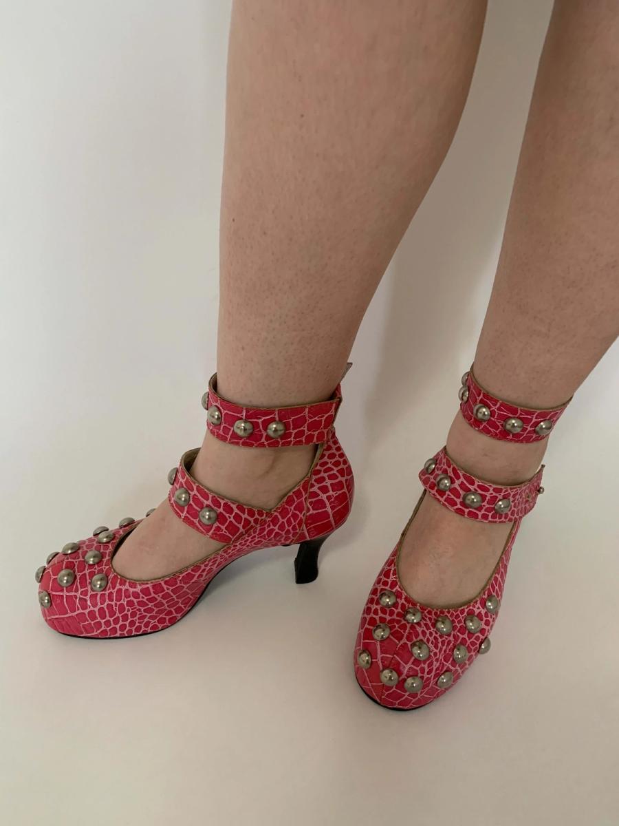 Nozomi Ishiguro Studded Pumps product image