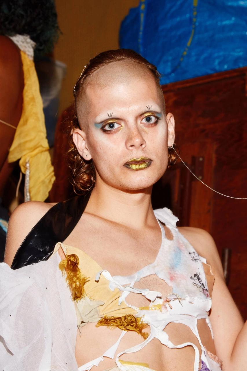 Collection 003 - Frauveldt look