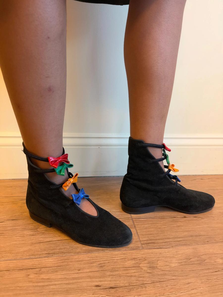 Maud Frizon Black Suede Bow Shoes product image