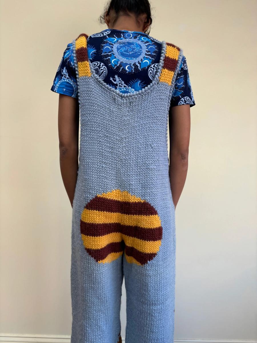 90s Pile of Trash Bee and Honeycomb Knit Jumper product image