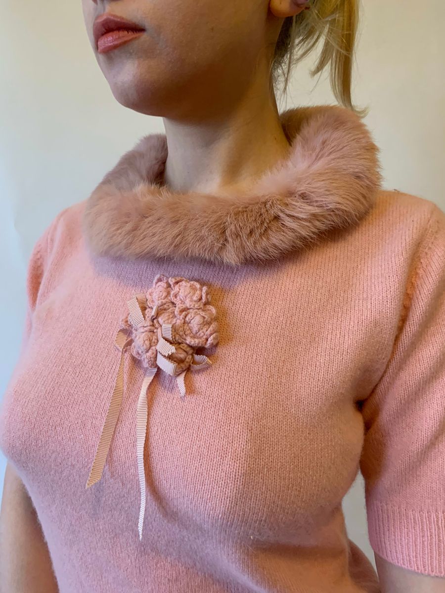 Kaneko Isao Pink Sweater With Fur Collar product image