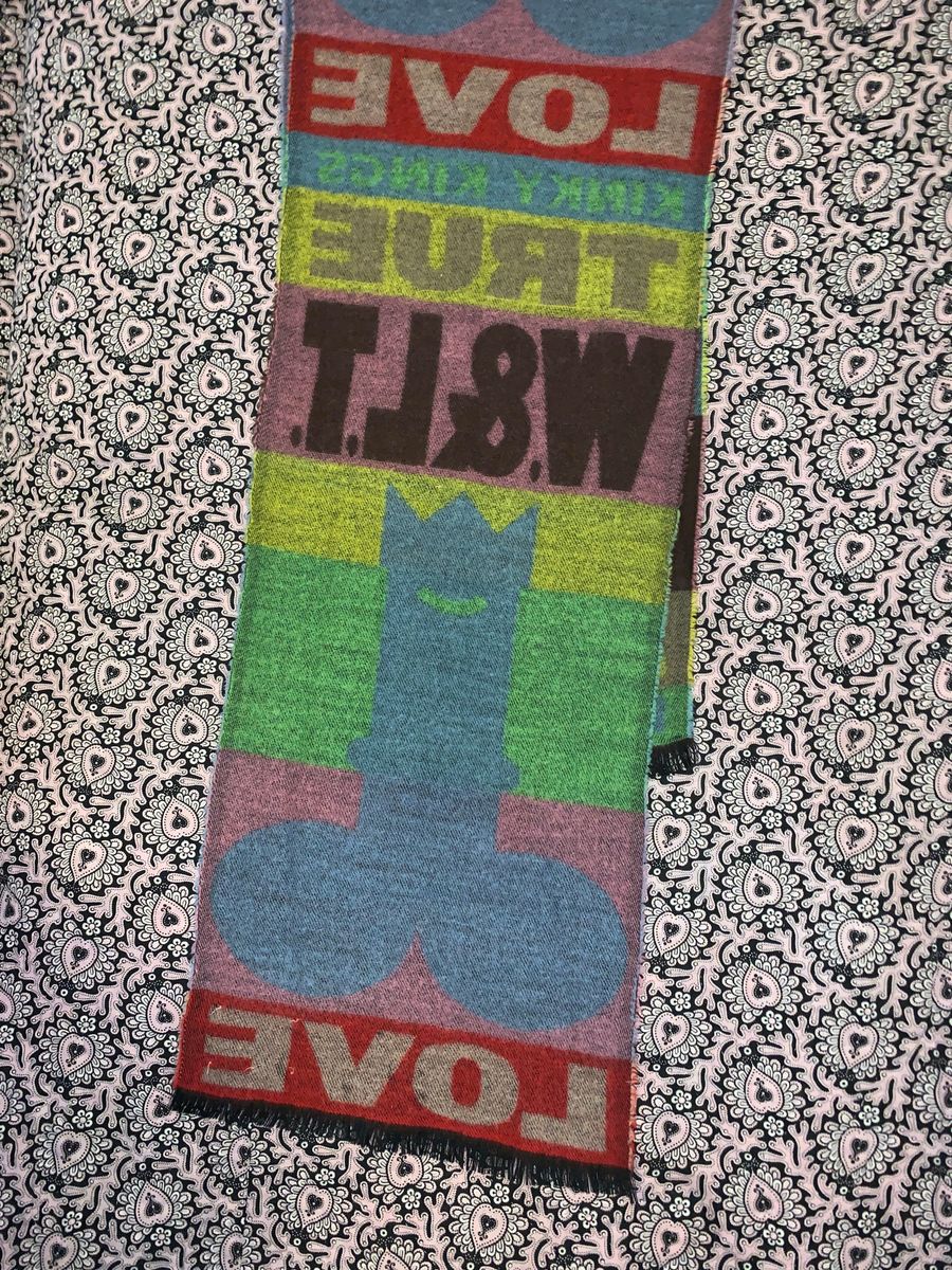 W< "True Love" Penis Scarf product image