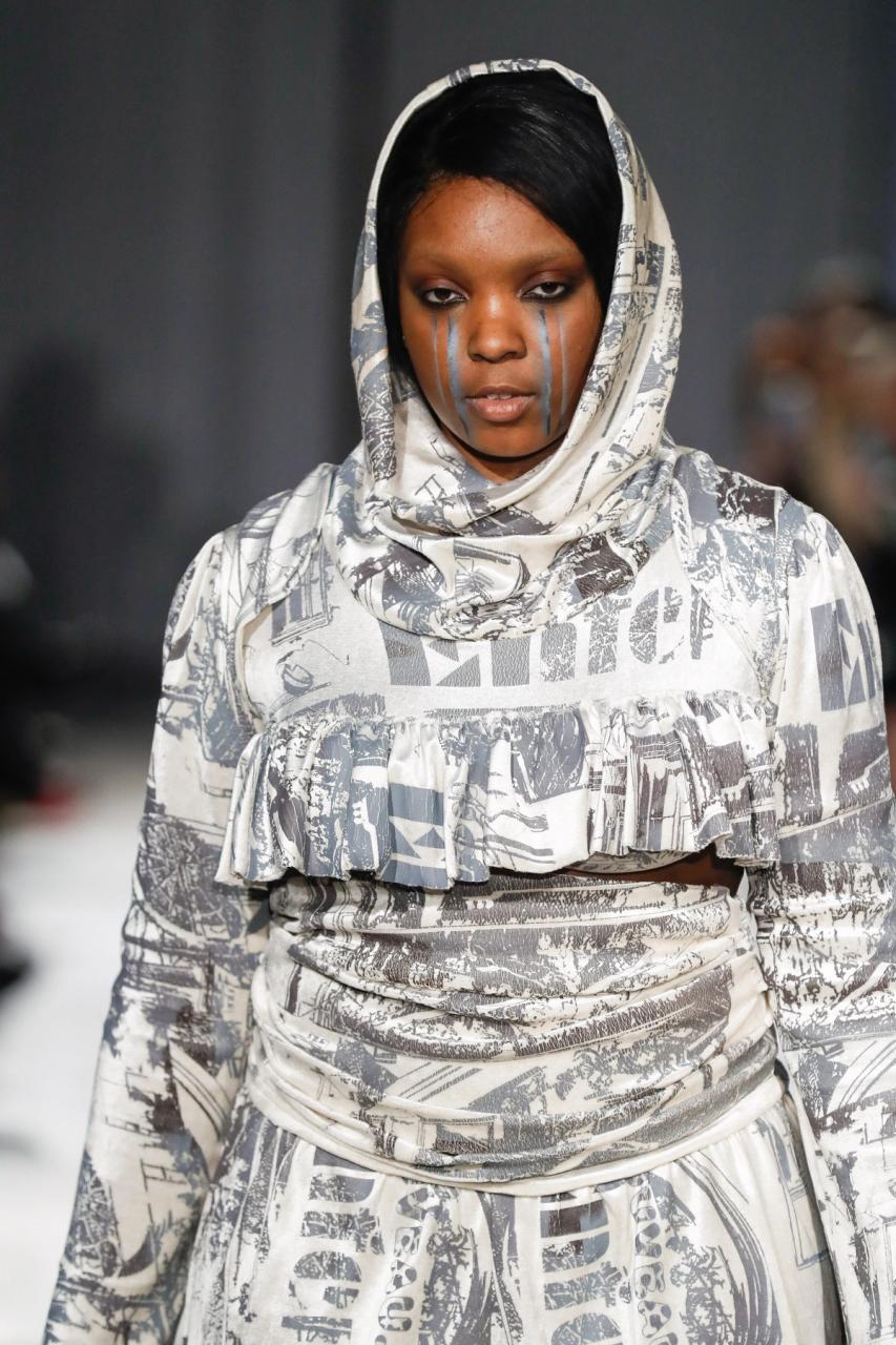 Collection 007 - ENFER look