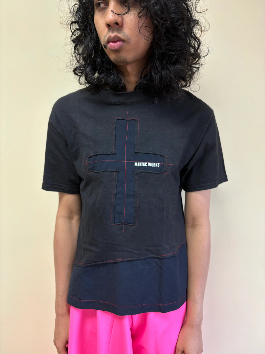 90s Maniac Works Cross T-shirt product image