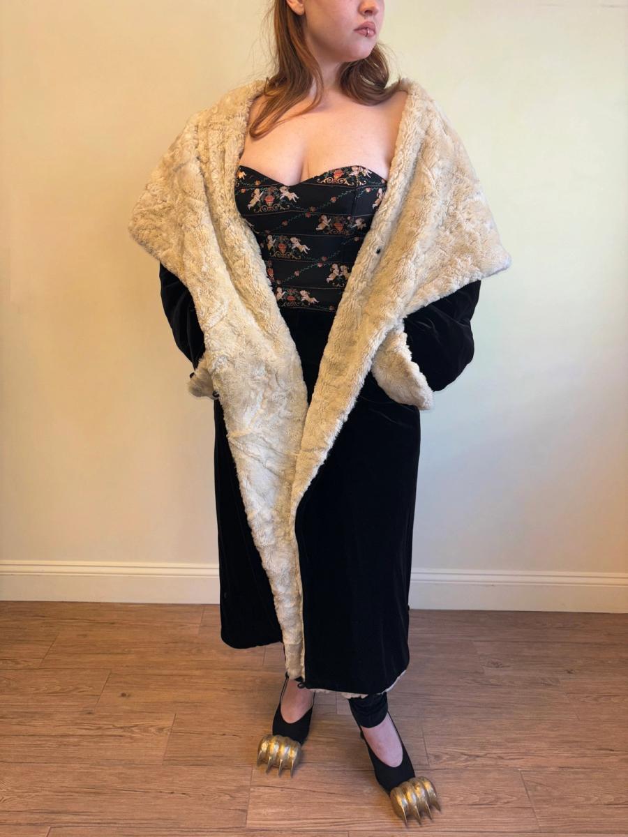 Norma Kamali 1920s- Inspired Velvet Coat product image