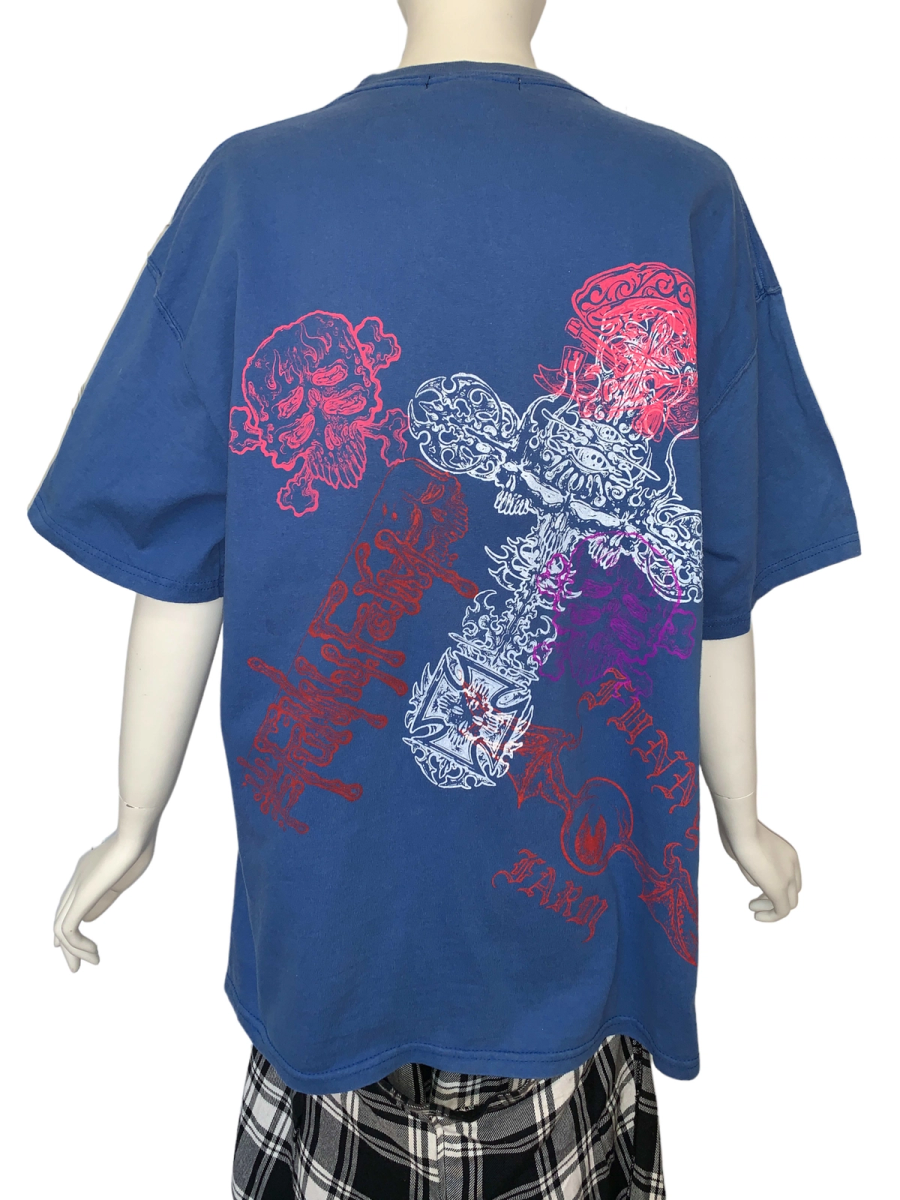 90s Funny Farm Skull And Cross T-shirt product image