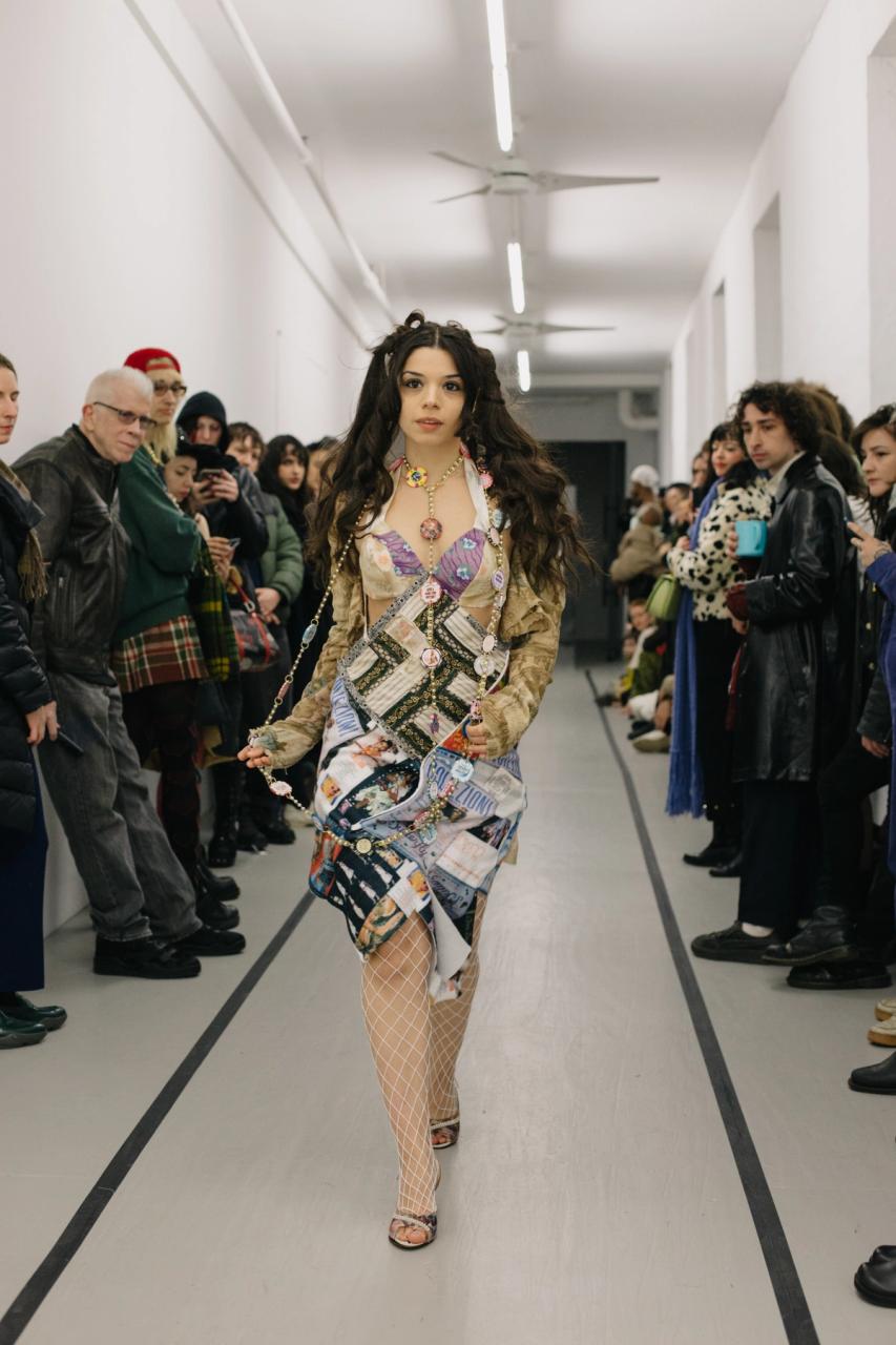 Collection 006 - SEZX look