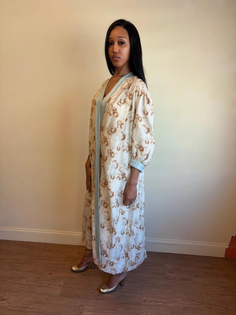 1890s or early 1900s Pastel Flannel Robe product image