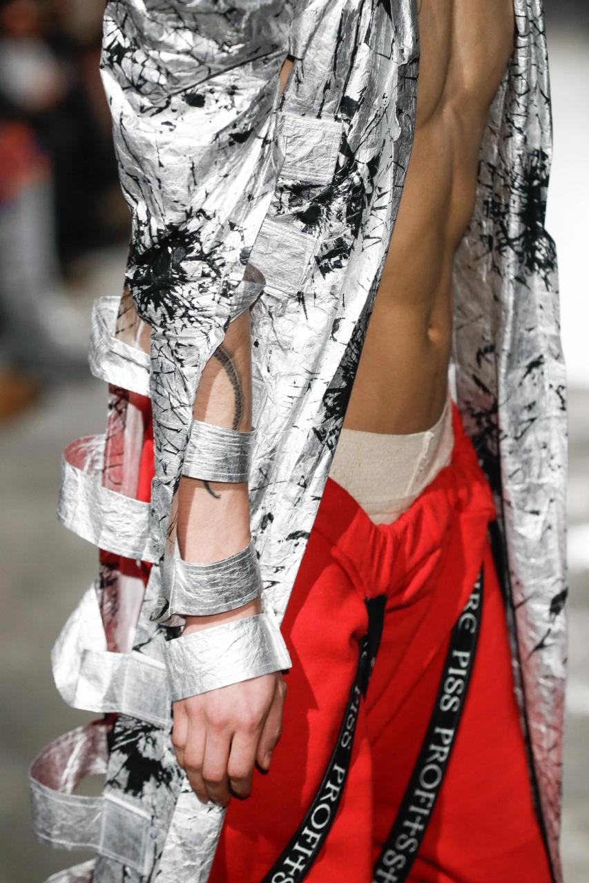 Collection 007 - ENFER look