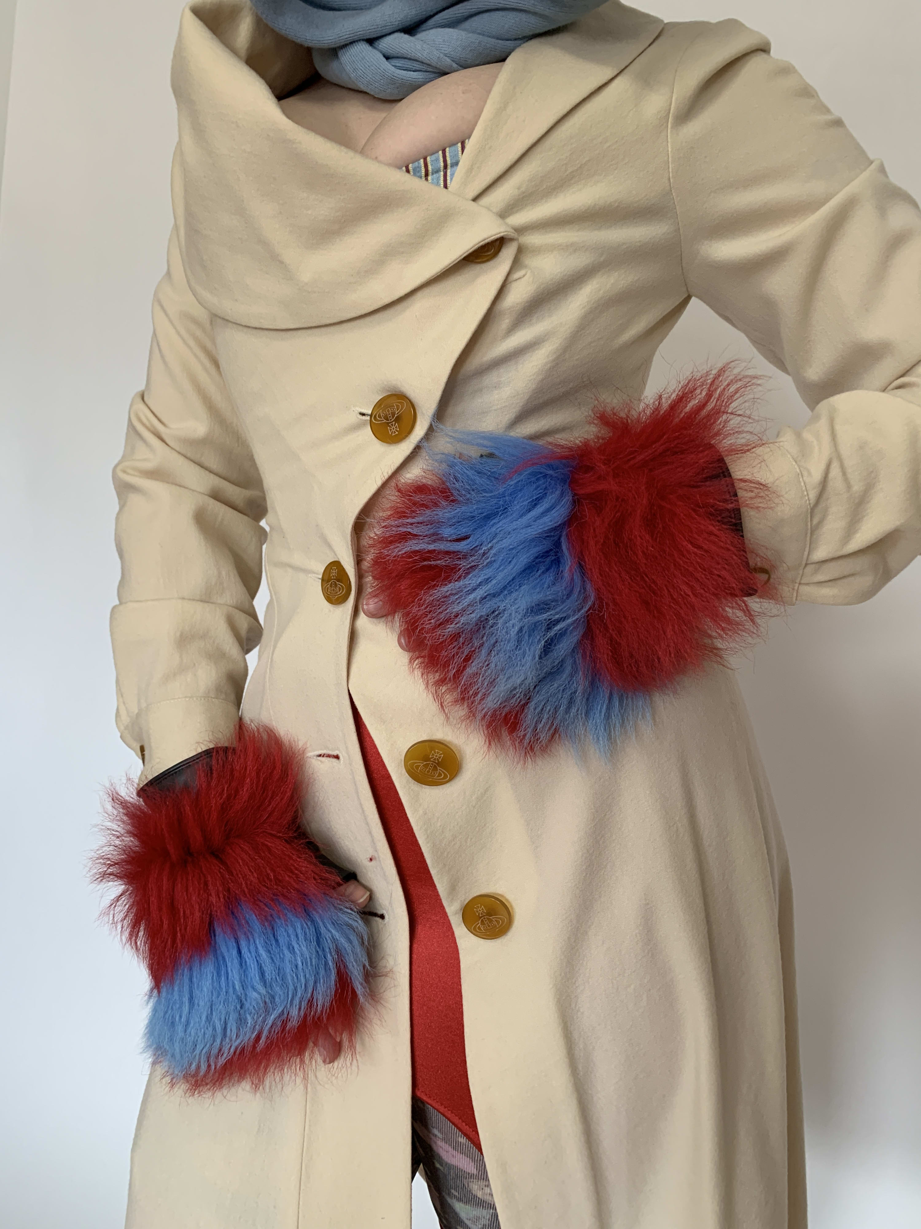 Vivienne Westwood フェイクファー ハンドウォーマー Vivienne Westwood Fingerless Fur Gloves