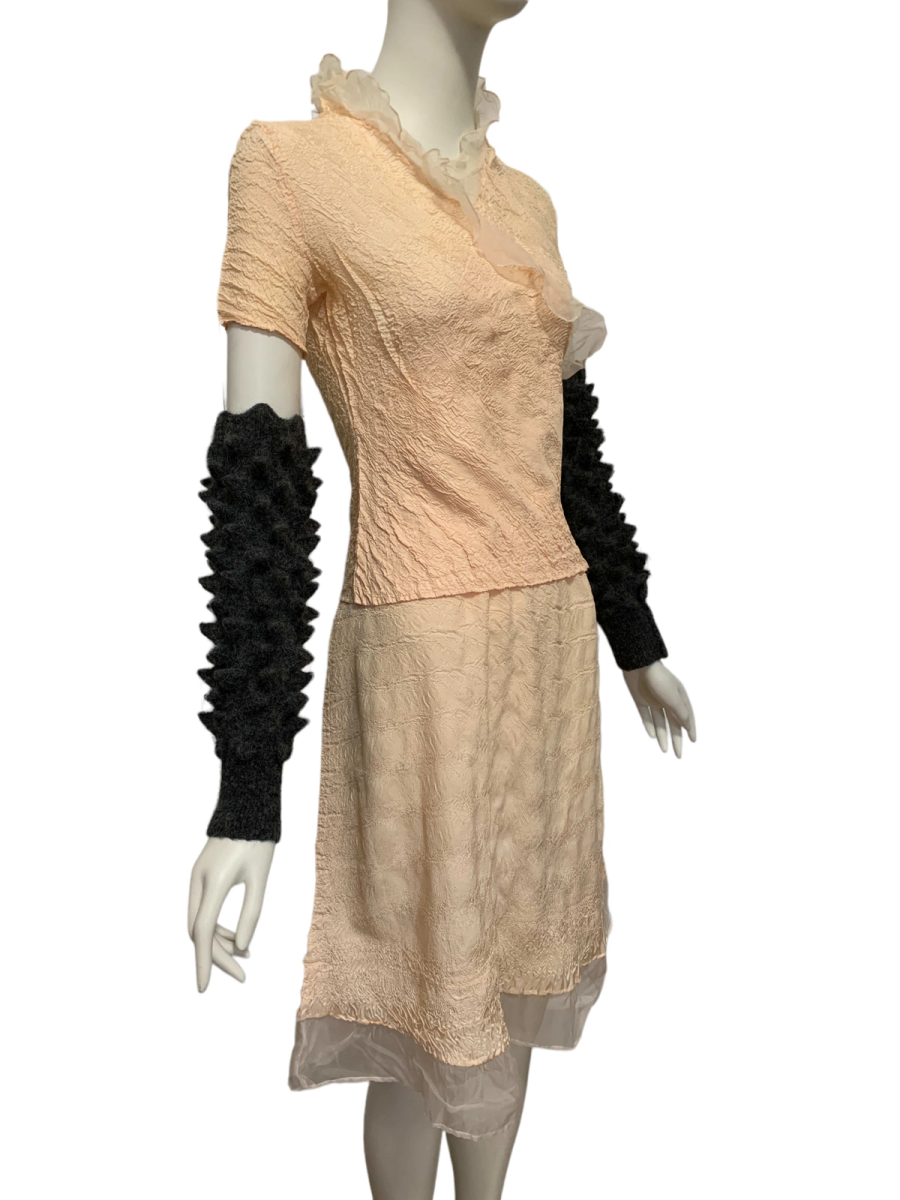 Yoshiki Hishinuma Pink Pleated Set product image