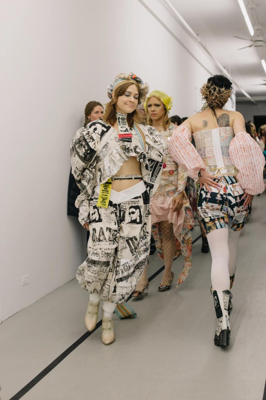 Collection 006 - SEZX look