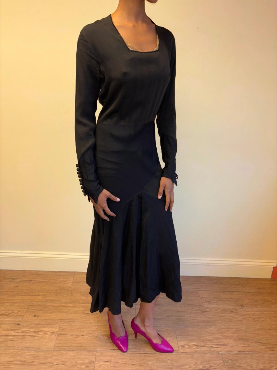 Early 30s Drop-waisted Day Dress product image