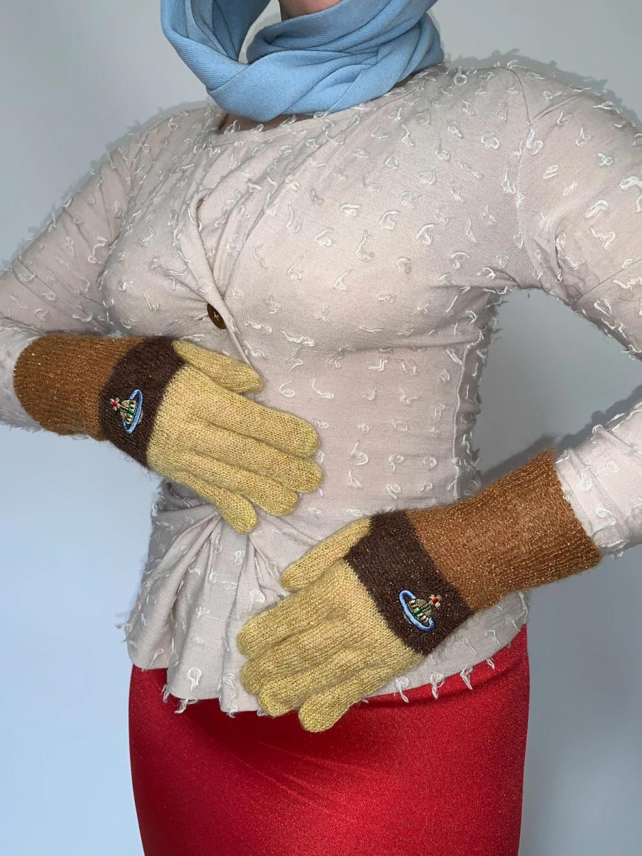 90s Vivienne Westwood Knit Orb Gloves product image