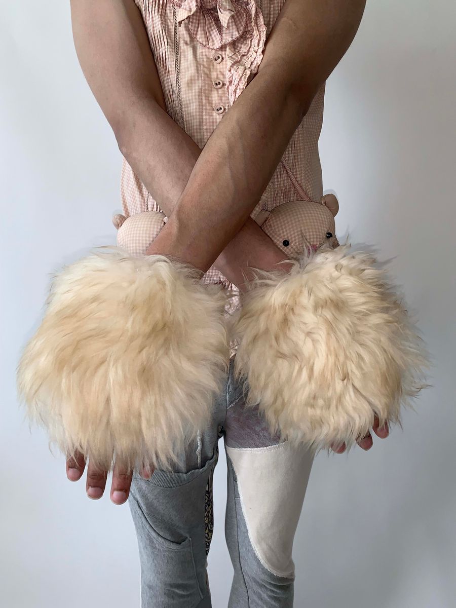 Vivienne Westwood 90s Gold Label Shearling Mitts  product image