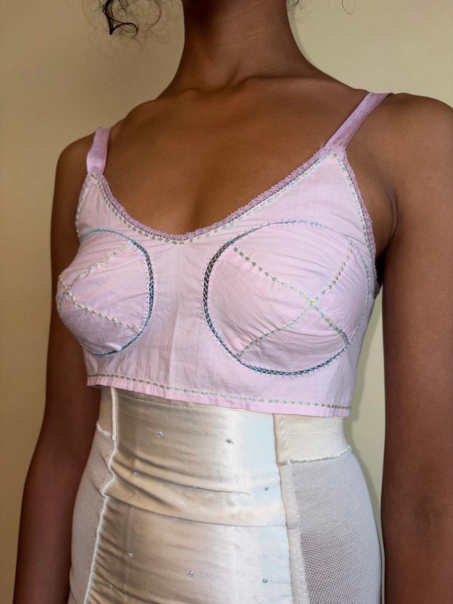 1930 Lilac Trosseau Brasierre From Spain product image