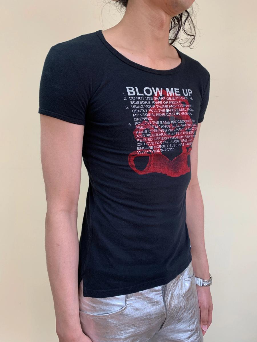 Vivienne Westwood 'Blow Me Up' Erotic Text Teddy Tee product image