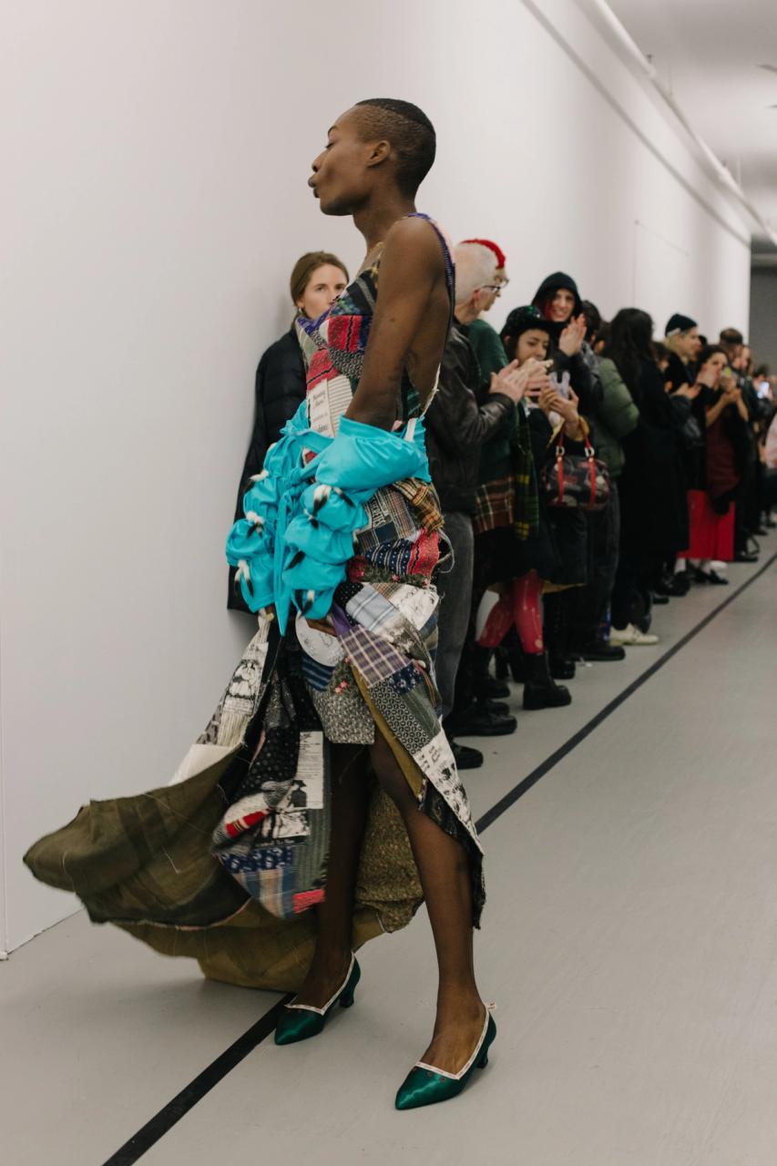 Collection 006 - SEZX look