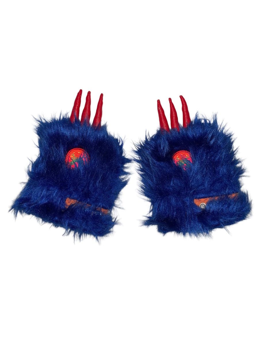 Takuya Angel Claw Mitts  product image