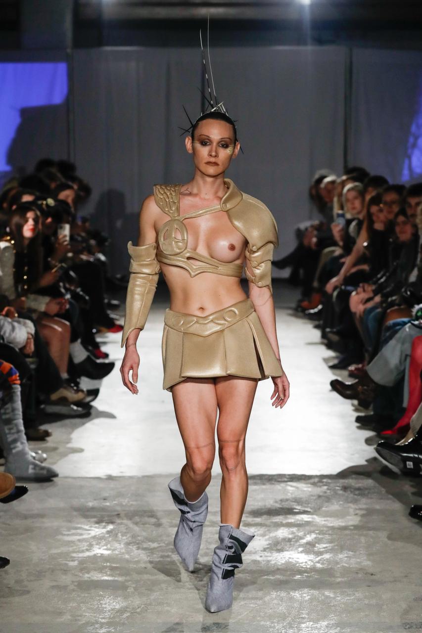 Collection 007 - ENFER look