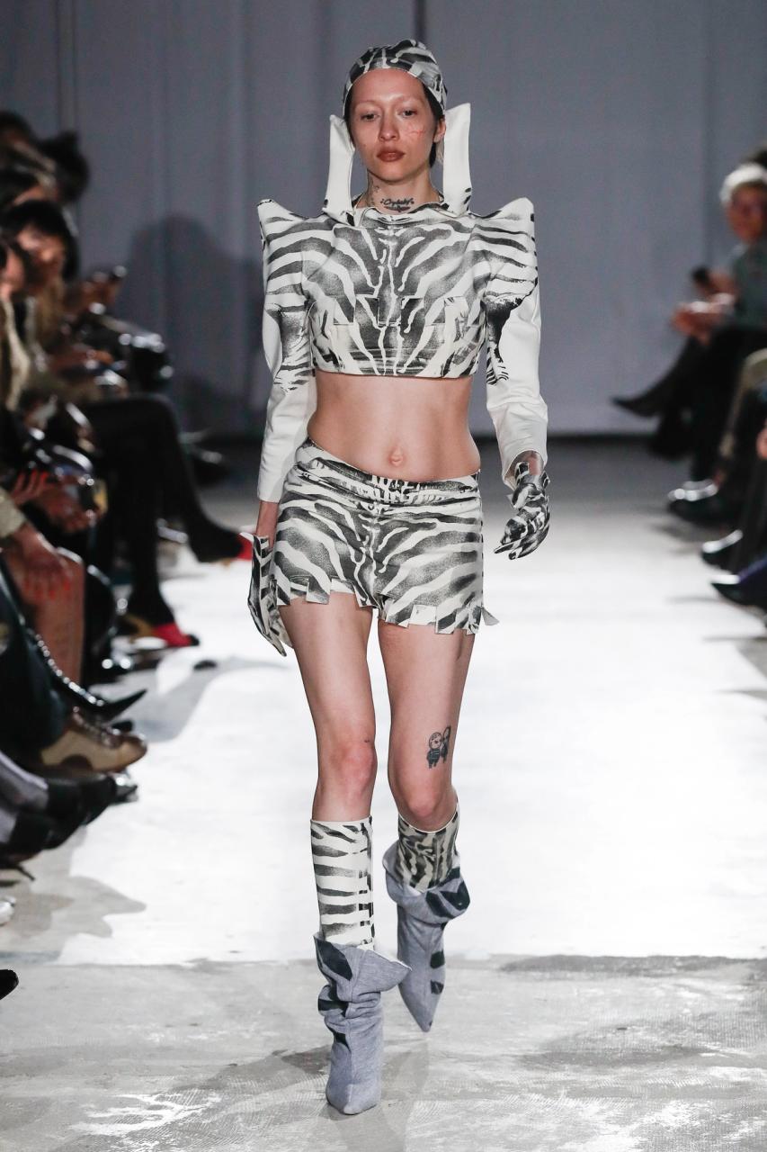 Collection 007 - ENFER look