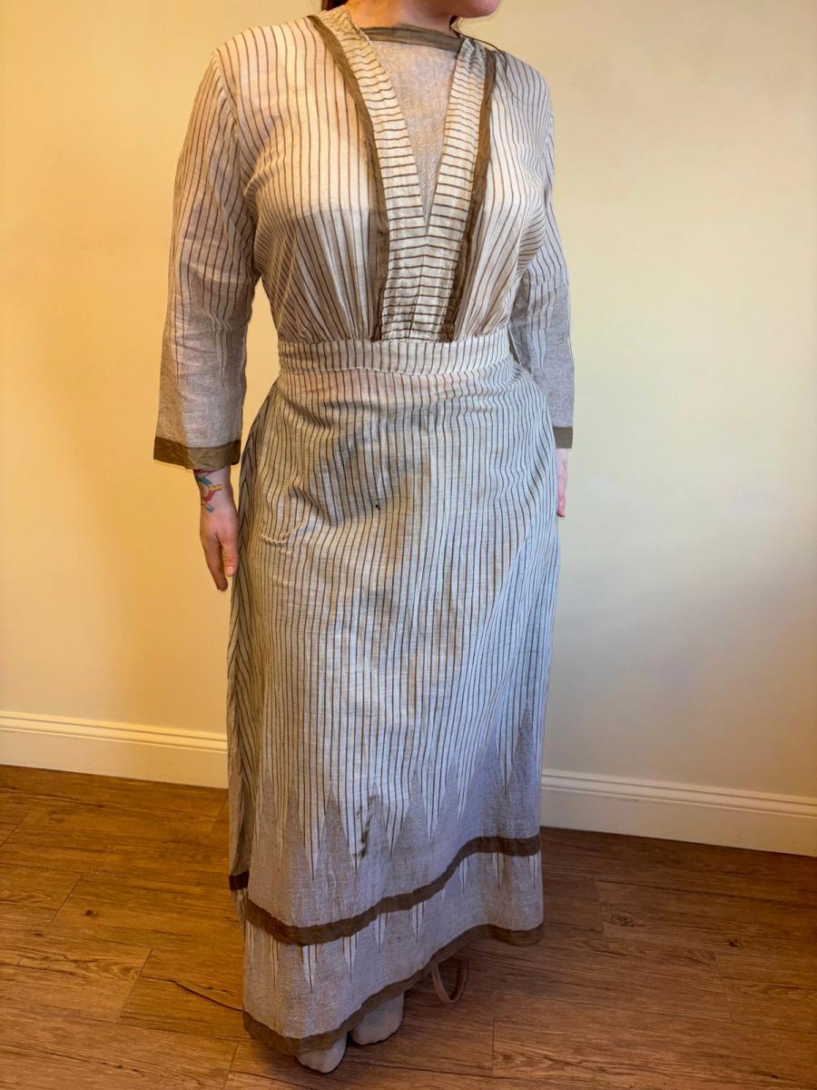 Edwardian Striped Dress Vermicular Print product image