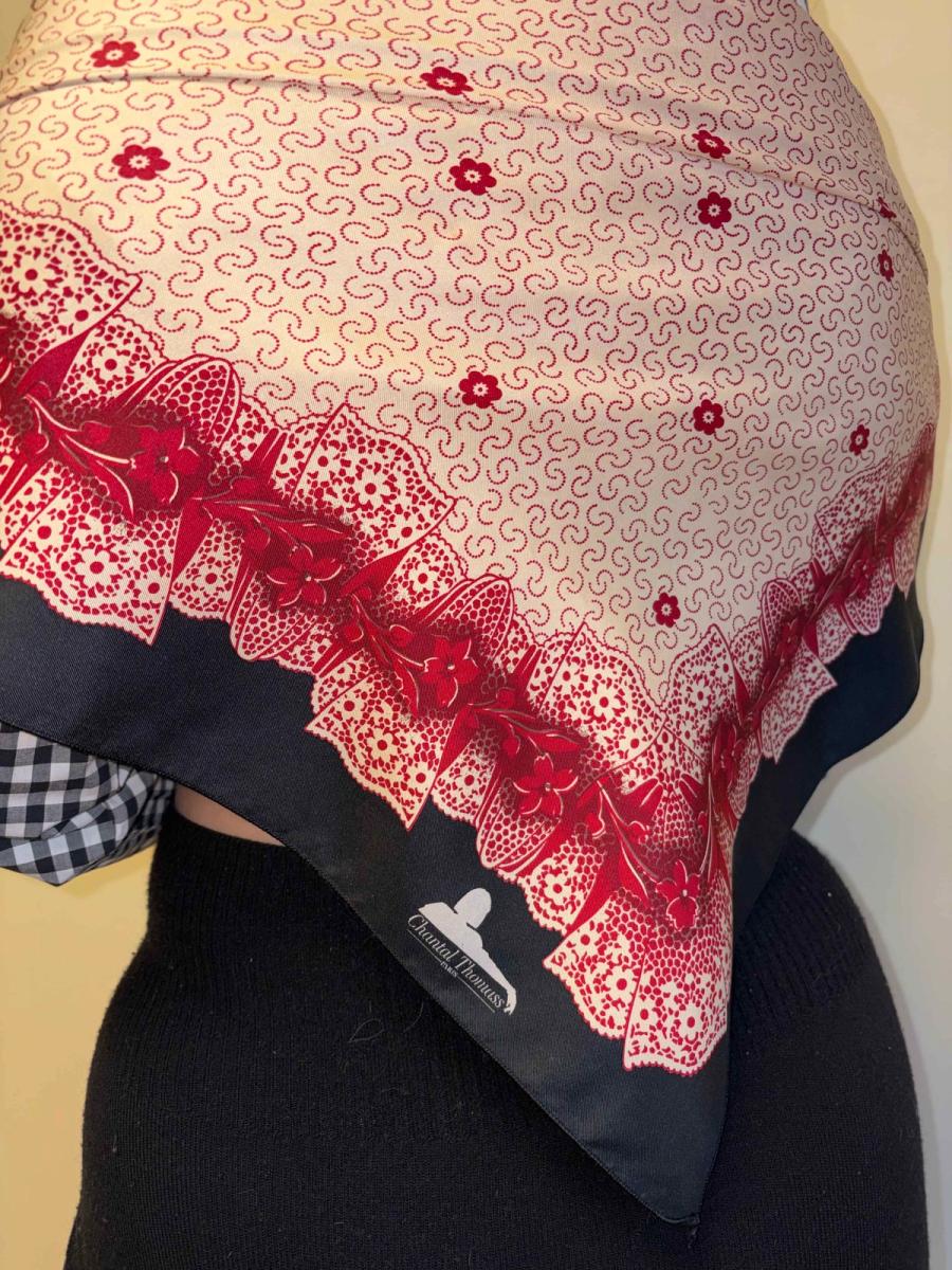 Chantal Thomass Silk Shawl With Tromp L'oeil Lace Print product image