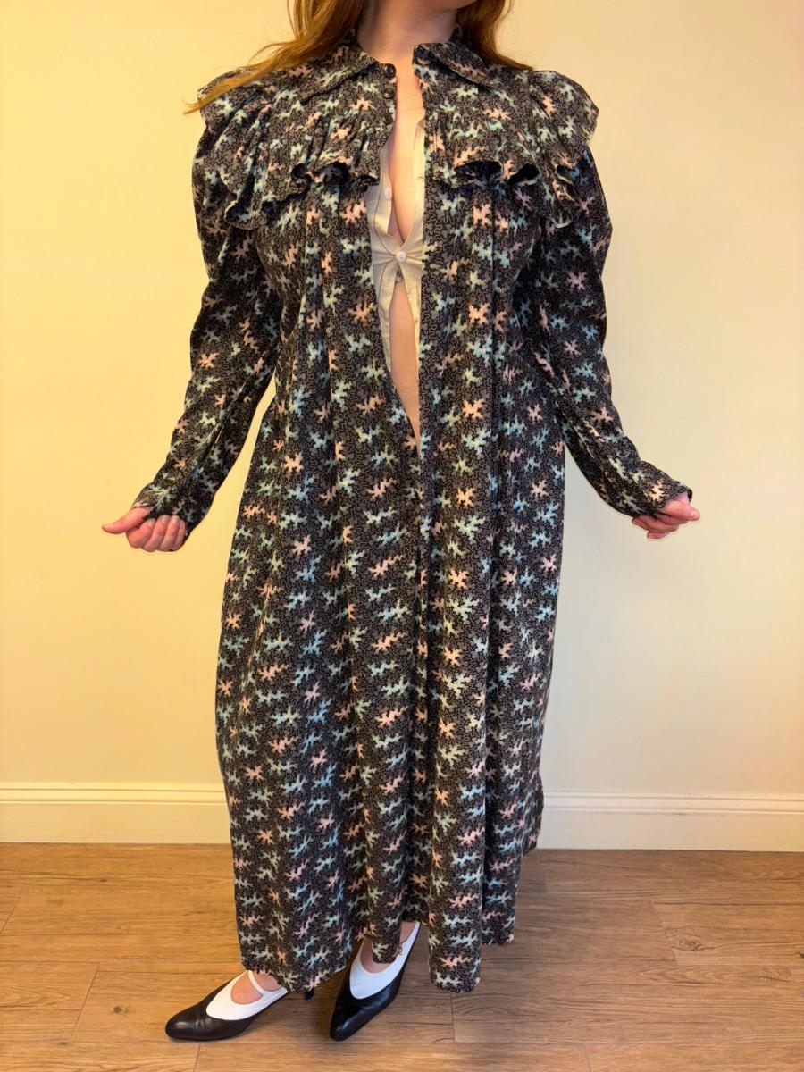 1800s Vermicular Print Vibrant Wrapper product image