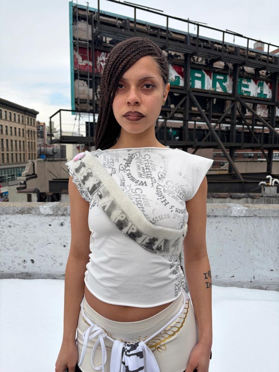 Sex Appeal Detachable Fur Tee  product image